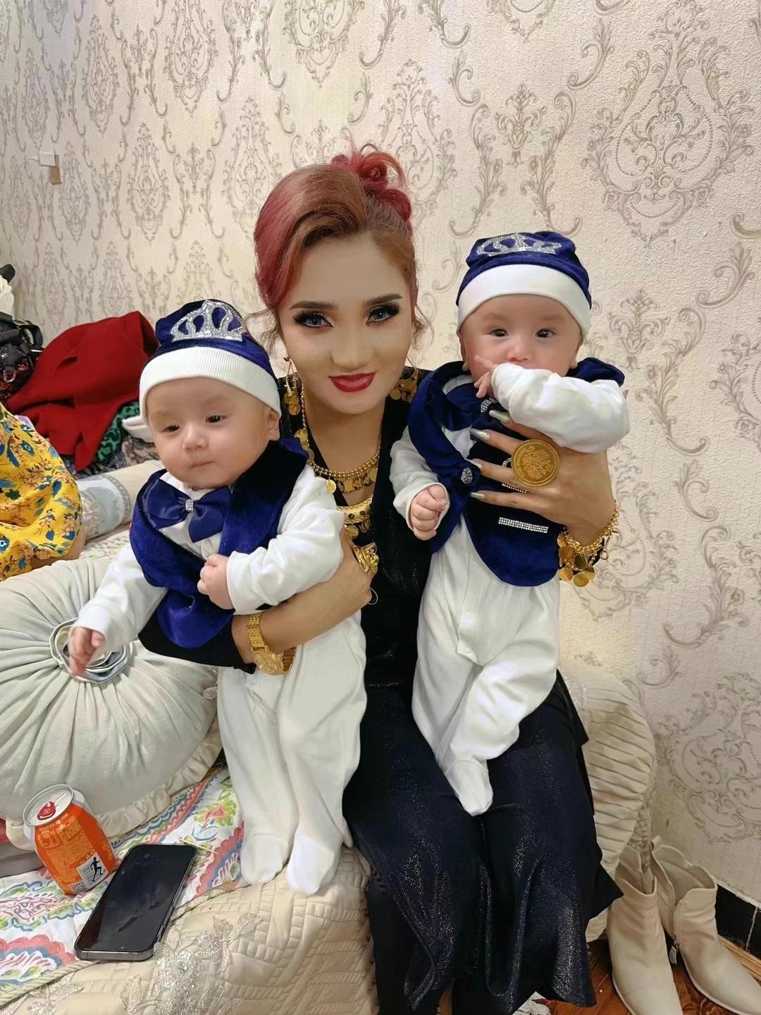 Dollbling Royal Blue Velvet Ba - Baby Nursery Outfits 리뷰 및 가격