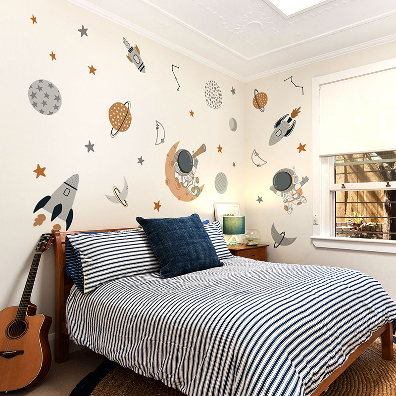 Cartoon Space Astronaut Planet - Baby Nursery Boy 리뷰 및 가격